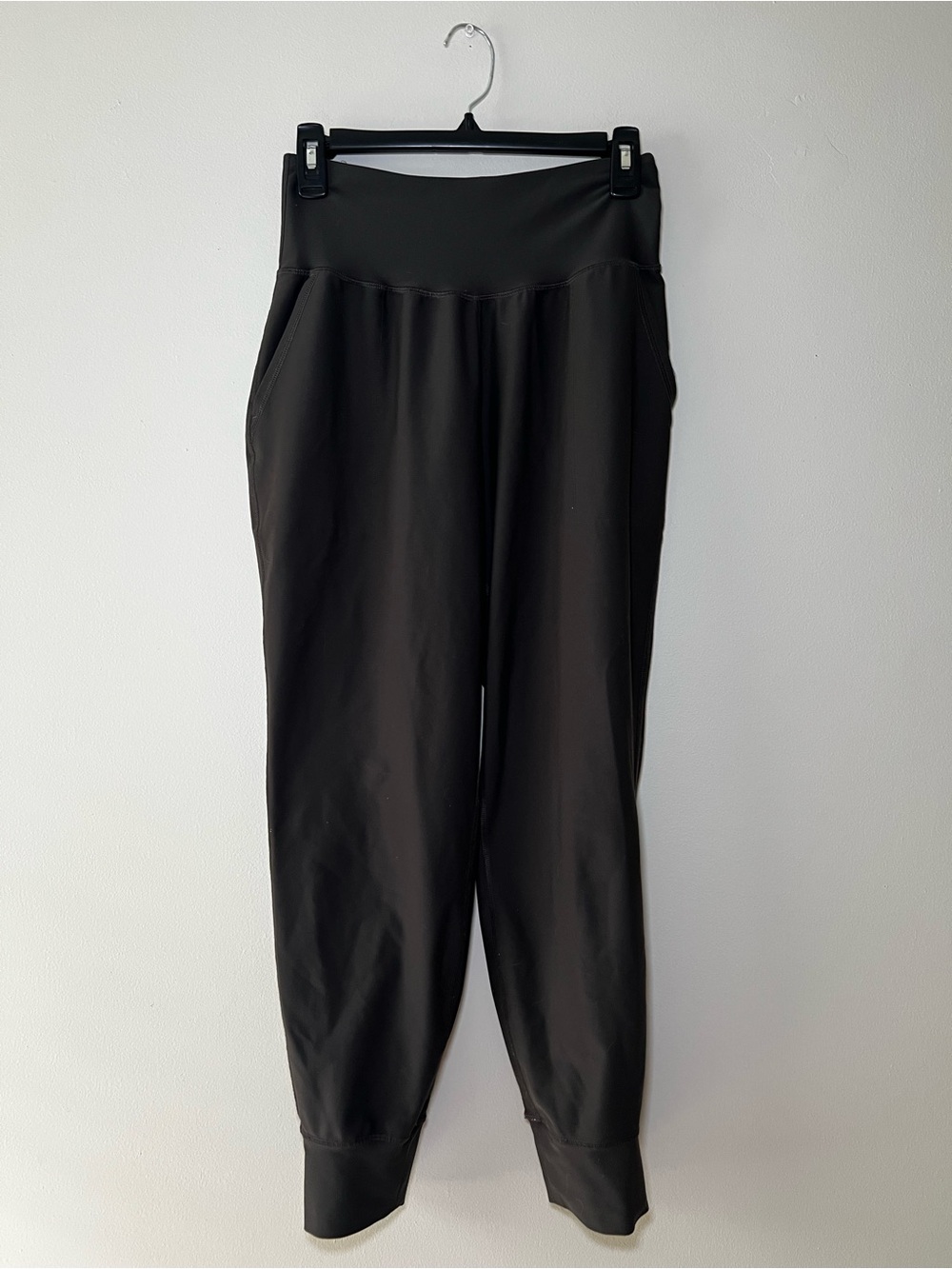 Old Navy Active Black High-Waist Jogger Pants